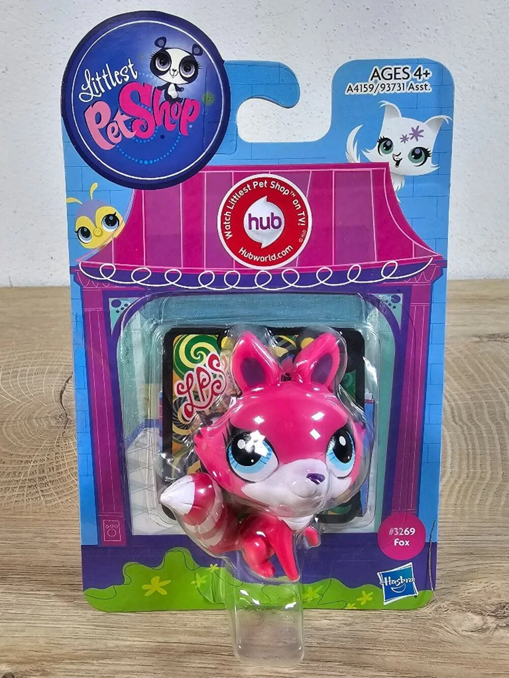 Hasbro Littlest Pet Shop #3269 Fox Pink White Striped Tail NEW LPS 2013
